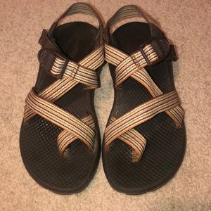 Chaco Shoes - Women’s chacos! Sz 7 Chaco Shoes - Women’s chacos! Sz 7
